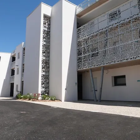 2 Chambres, Balcon, Piscine Chauffee, Acces Plage, Animaux Admis, Parking - Fr-1-194-194 La Tranche-sur-Mer