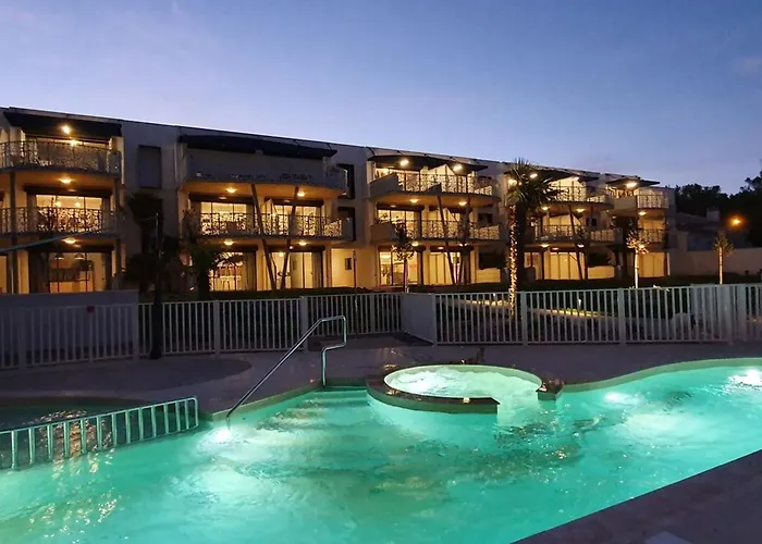 2 Chambres, Balcon, Piscine Chauffee, Acces Plage, Animaux Admis, Parking - Fr-1-194-194 * La Tranche-sur-Mer