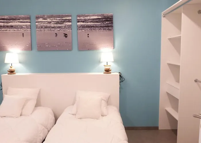 2 Chambres, Balcon, Piscine Chauffee, Acces Plage, Animaux Admis, Parking - Fr-1-194-194 Apartmán