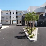 Apartman 2 Chambres, Balcon, Piscine Chauffee, Acces Plage, Animaux Admis, Parking - Fr-1-194-194