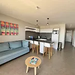 2 Chambres, Balcon, Piscine Chauffee, Acces Plage, Animaux Admis, Parking - Fr-1-194-194