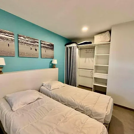 2 Chambres, Balcon, Piscine Chauffee, Acces Plage, Animaux Admis, Parking - Fr-1-194-194 *