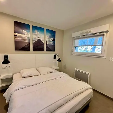 2 Chambres, Balcon, Piscine Chauffee, Acces Plage, Animaux Admis, Parking - Fr-1-194-194 *