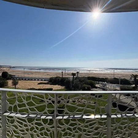 2 Chambres, Balcon, Piscine Chauffée, Accès Plage, Animaux Admis, Parking - Fr-1-194-194 Appartement