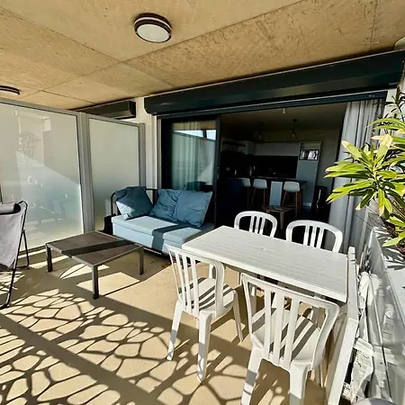2 Chambres, Balcon, Piscine Chauffee, Acces Plage, Animaux Admis, Parking - Fr-1-194-194 Apartman *