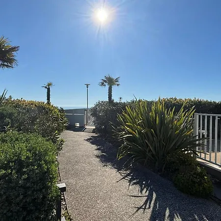2 Chambres, Balcon, Piscine Chauffée, Accès Plage, Animaux Admis, Parking - Fr-1-194-194 * La Tranche-sur-Mer