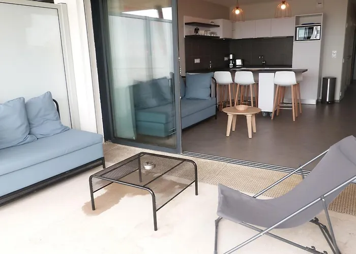 2 Chambres, Balcon, Piscine Chauffee, Acces Plage, Animaux Admis, Parking - Fr-1-194-194 * La Tranche-sur-Mer